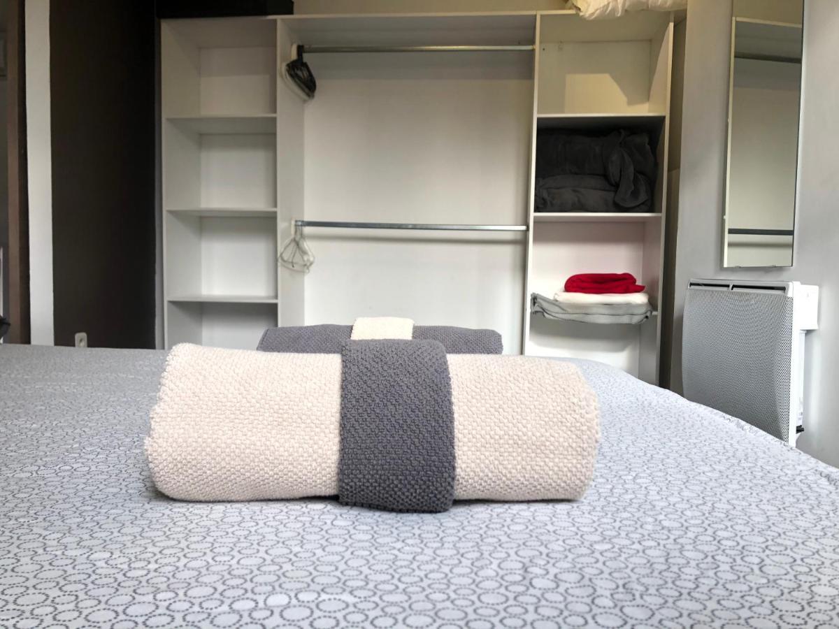 イエールLa Cle - Climatisation - Wifi - Parking Gratuit A Proximiteアパートメント エクステリア 写真